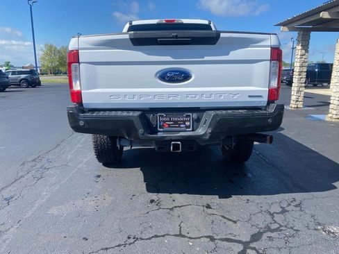 Used 2019 Ford F250 XL w/ Power Equipment Group AWD/4WD image 14