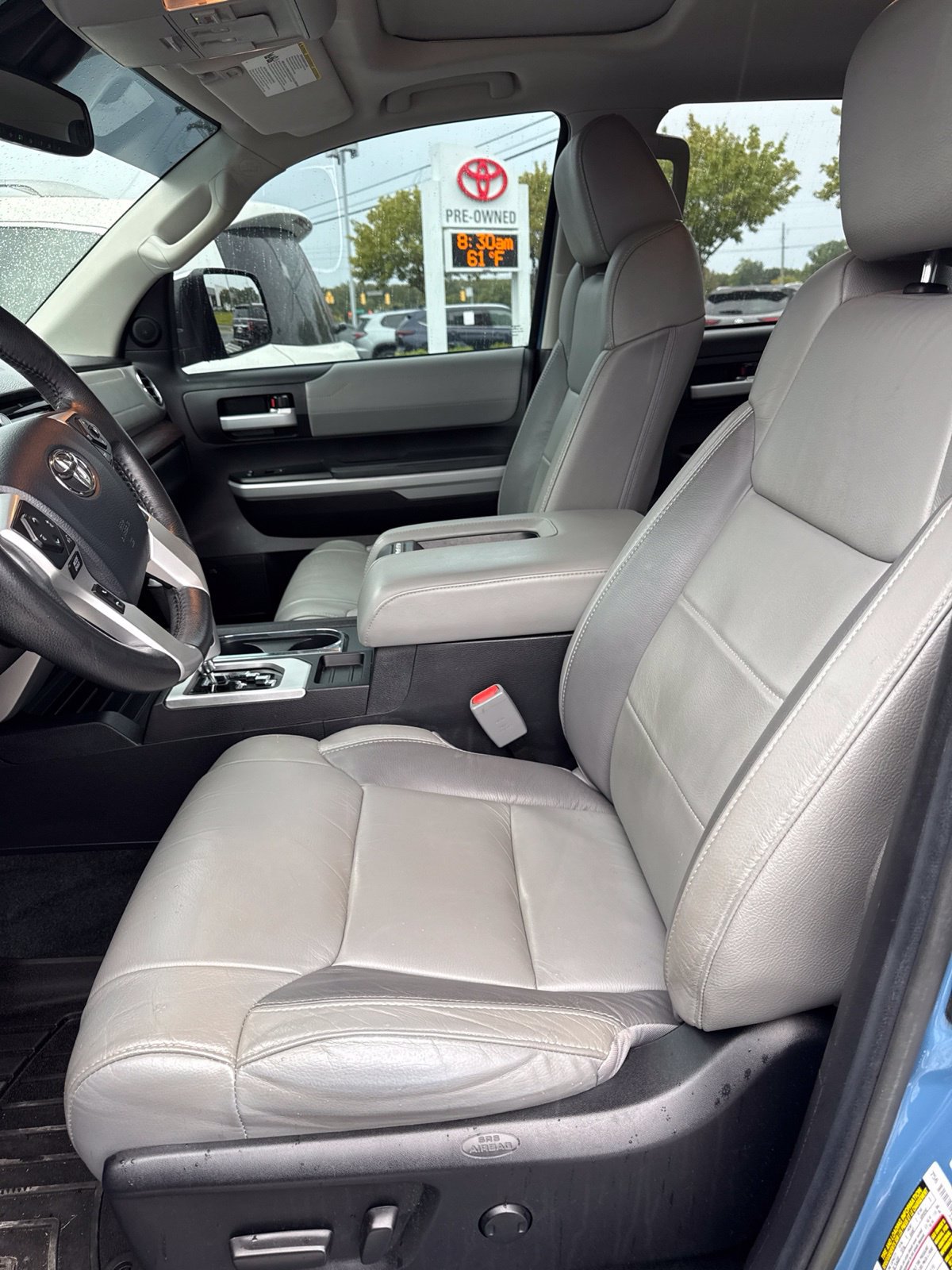 Used 2020 Toyota Tundra Limited w/ Limited Premium Package AWD/4WD image 15