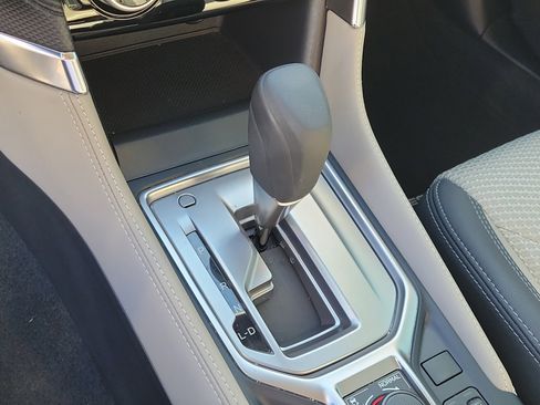 Certified 2024 Subaru Forester Premium AWD/4WD image 29