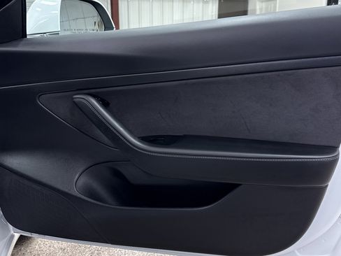 Used 2020 Tesla Model 3 Standard Range Plus image 28