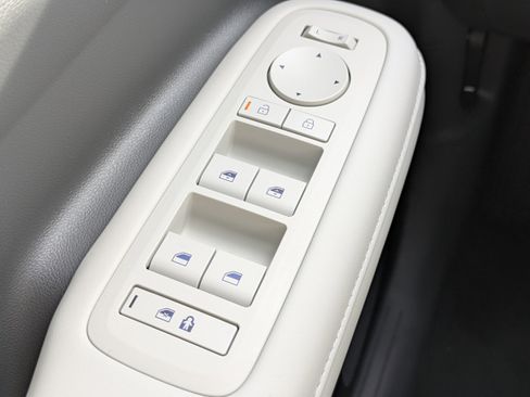 New 2026 Hyundai Santa Fe SEL FWD image 26
