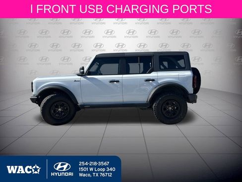 Used 2022 Ford Bronco Wildtrak image 16