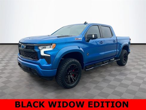 Used 2022 Chevrolet Silverado 1500 RST image 3