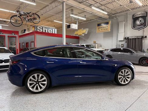 Used 2019 Tesla Model 3 Standard Range Plus image 6