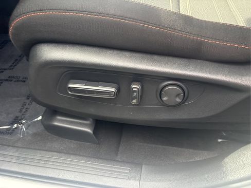 Used 2025 Honda CR-V Sport image 42