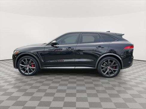 Used 2020 Jaguar F-PACE SVR image 4