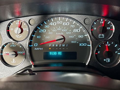 Used 2025 GMC Savana 2500 w/ Driver Convenience Package RWD image 28