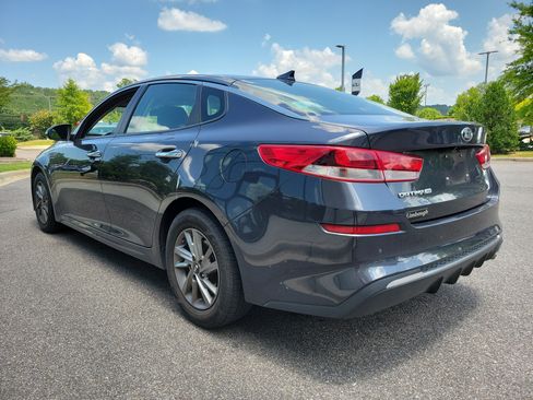 Used 2019 Kia Optima LX FWD image 3