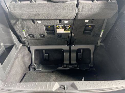 Used 2022 Toyota Sienna XSE w/ XSE Plus Package image 27