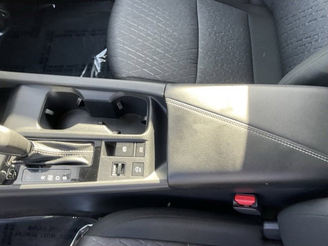 Used 2026 Nissan Sentra SV w/ Floor Mat Package FWD image 20