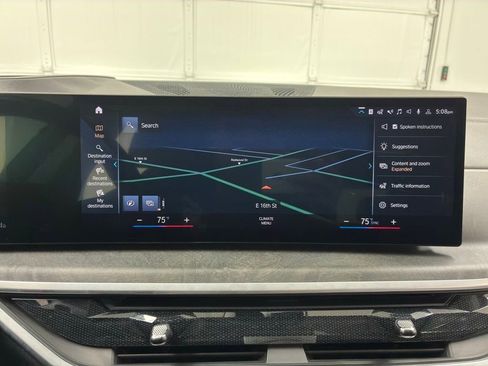 Used 2023 BMW X7 xDrive40i w/ Premium Package image 27