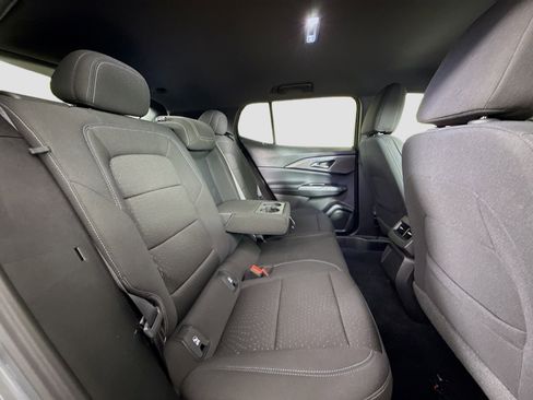 Used 2025 Chevrolet Equinox EV LT FWD image 27