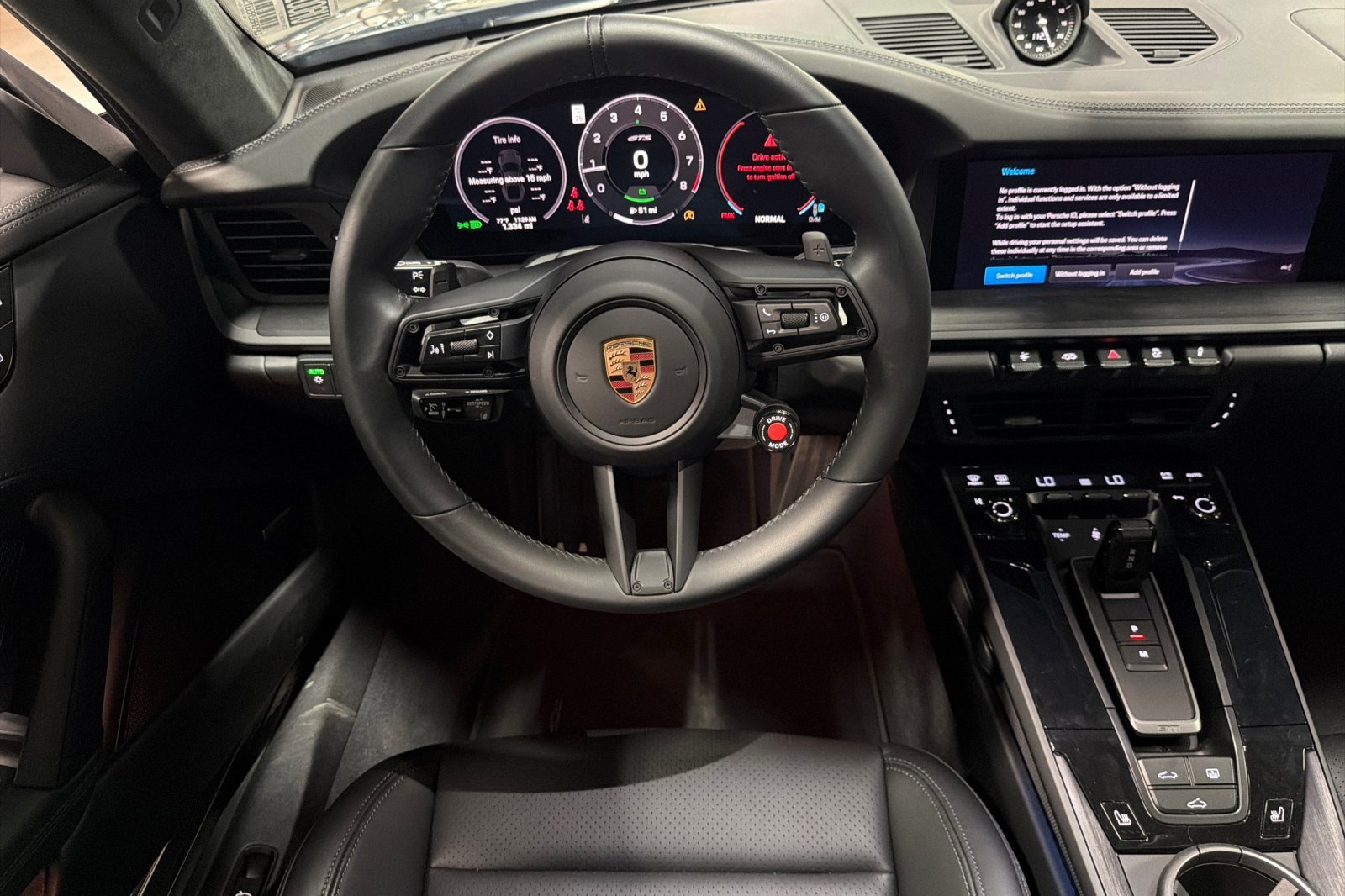 Used 2026 Porsche 911 Carrera GTS RWD image 13