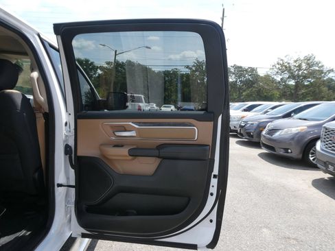 Used 2019 RAM 1500 Big Horn AWD/4WD image 25