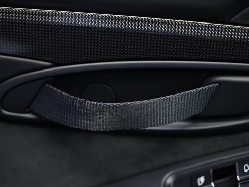 Certified 2018 Porsche 911 GT2 RS image 40