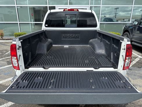 Used 2019 Nissan Frontier SV AWD/4WD image 15