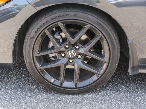 Certified 2025 Honda Civic Sport image 8