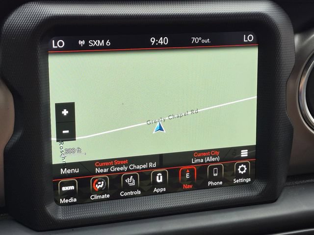 Used 2020 Jeep Gladiator Rubicon w/ Advanced Safety Group AWD/4WD image 12