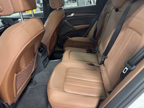 Used 2021 Audi Q5 2.0T Premium w/ Convenience Package AWD/4WD image 35