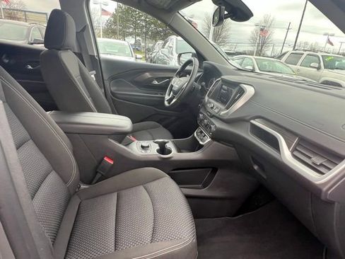 Certified 2023 GMC Terrain SLE w/ Driver Convenience Package AWD/4WD image 13