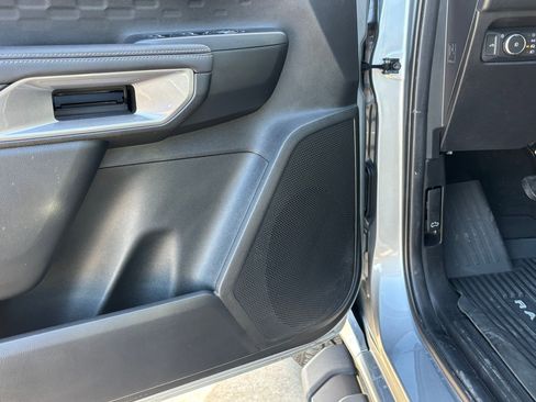 Used 2024 Ford Ranger XLT w/ Technology Package image 14