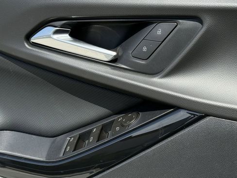 New 2026 Chevrolet Equinox LT w/ Safety and Technology Package image 19