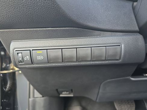 Used 2025 Toyota Corolla LE image 26