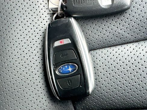 Used 2021 Subaru Outback Limited w/ Popular Package #2 image 33