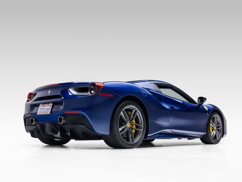 Certified 2017 Ferrari 488 Spider RWD image 17