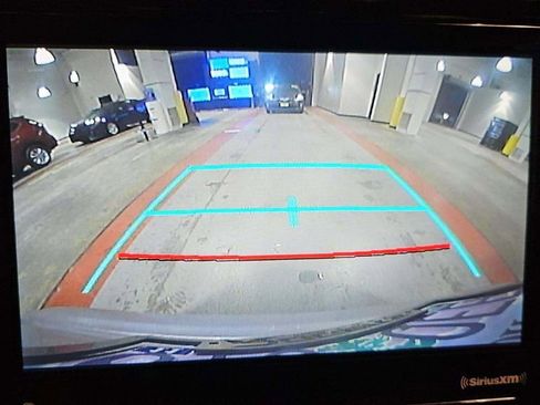 Used 2021 Toyota Corolla SE w/ SE Premium Package image 16