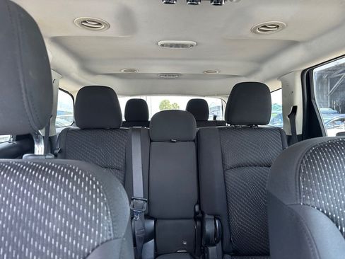 Used 2017 Dodge Journey SXT w/ Comfort/Convenience Group FWD image 18
