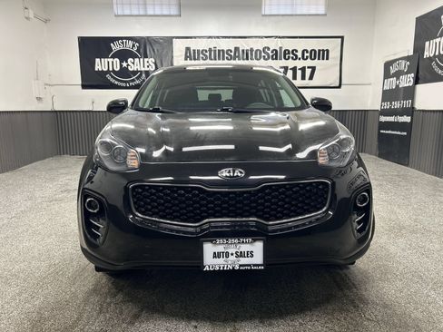 Used 2017 Kia Sportage LX AWD/4WD image 2