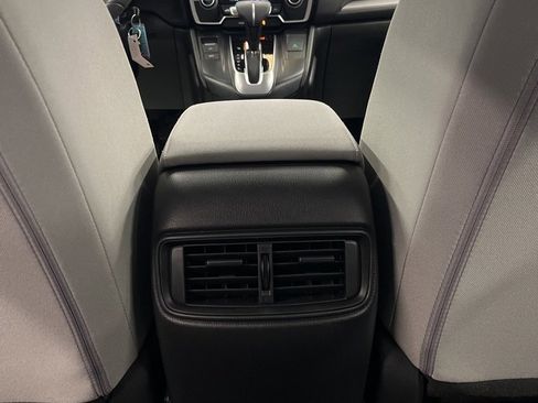 Used 2019 Honda CR-V LX image 25