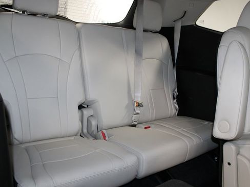 Used 2024 Buick Enclave Essence w/ Sport Touring Edition image 33