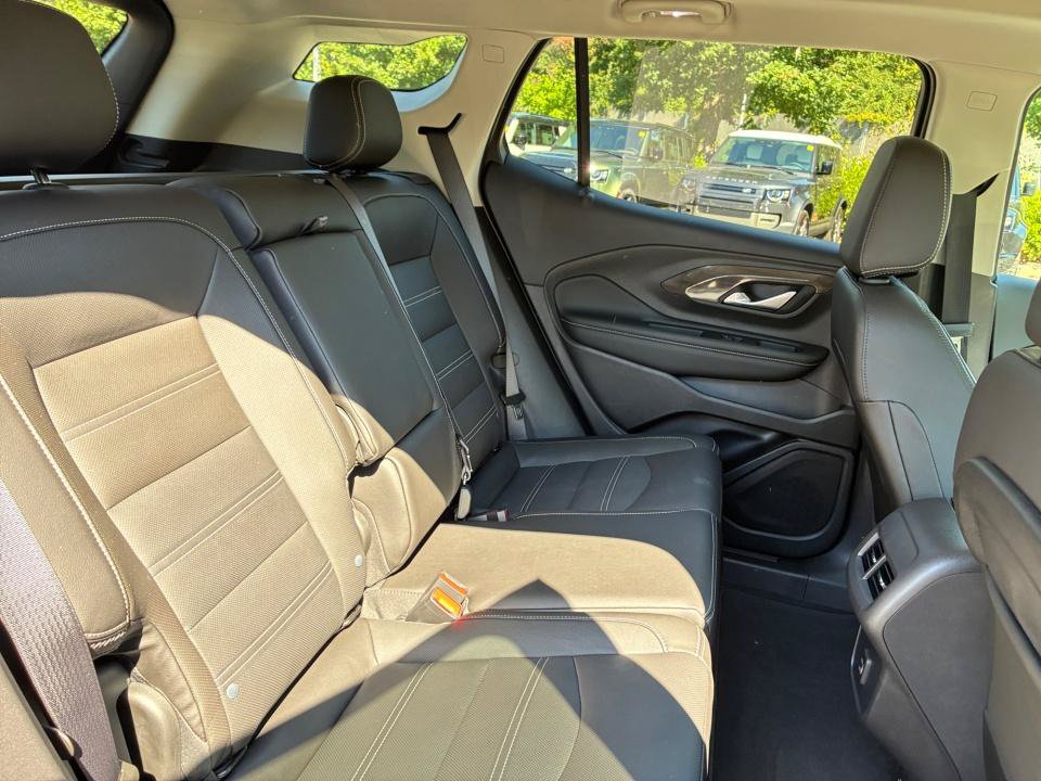 Used 2024 GMC Terrain Denali AWD/4WD image 29