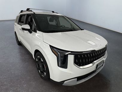 New 2026 Kia Carnival EX