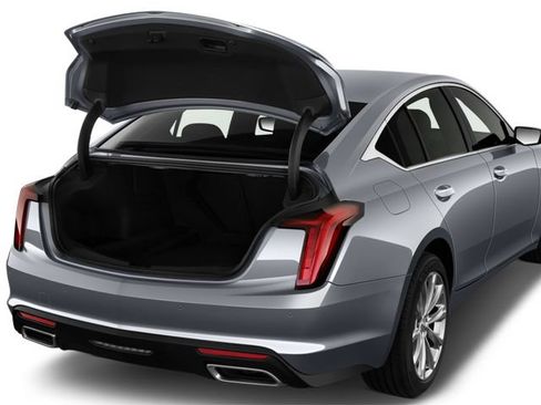 Used 2023 Cadillac CT5 Luxury RWD image 7