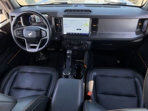 Used 2024 Ford Bronco Badlands AWD/4WD image 17