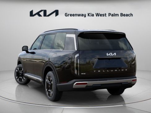 New 2027 Kia Telluride EX FWD image 5