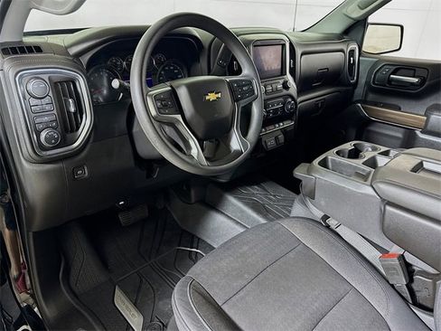 Used 2020 Chevrolet Silverado 1500 LT w/ LT Value Package image 7