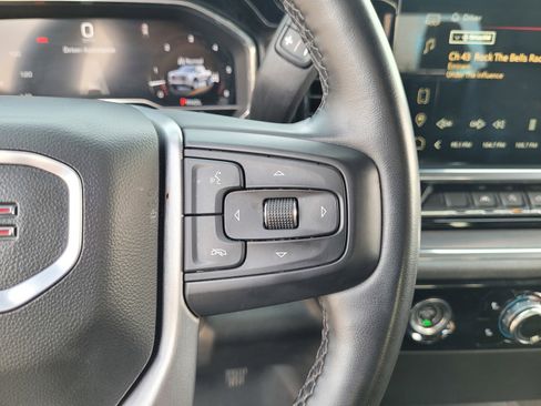 Used 2024 GMC Sierra 1500 SLT image 20