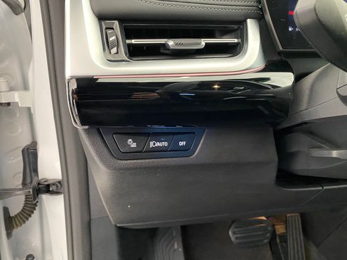 Used 2025 BMW X1 xDrive28i w/ Convenience Package image 23