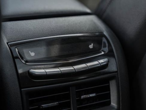 Used 2018 Cadillac XT5 Premium Luxury image 39