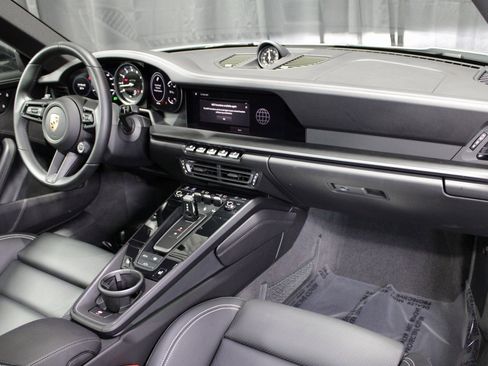 Certified 2024 Porsche 911 Carrera 4 GTS image 21
