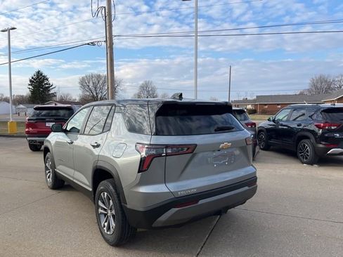 New 2026 Chevrolet Equinox LT image 7