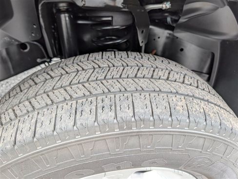 Used 2026 RAM 2500 Big Horn AWD/4WD image 11