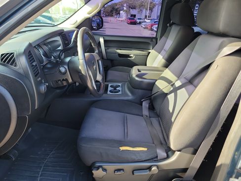 Used 2010 GMC Sierra 1500 SLE AWD/4WD image 18