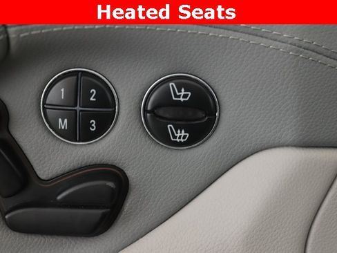 Used 2007 Mercedes-Benz SL 550 image 3