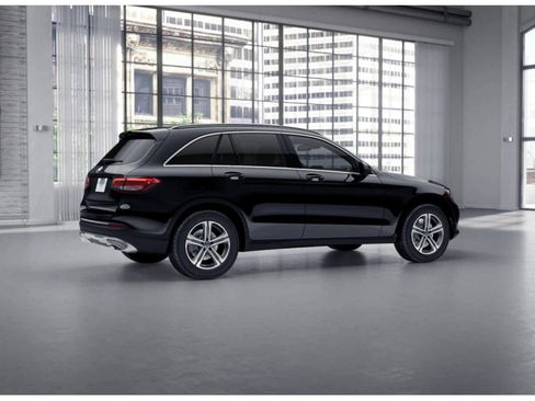 Used 2019 Mercedes-Benz GLC 300 image 17