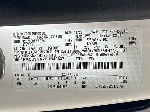 Used 2023 Ford Escape Active AWD/4WD image 31